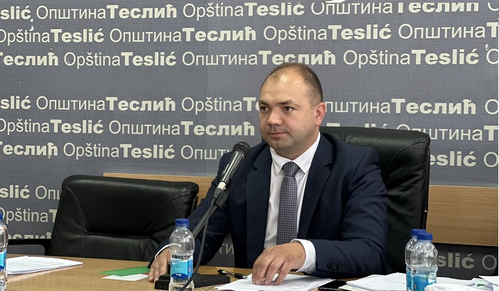 Drama u Tesliću: Eksplozija pred kućom predsjednika Skupštine grada