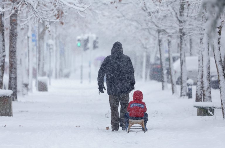 Zima se vratila: Na ovoj planini je raj za skijaše VIDEO