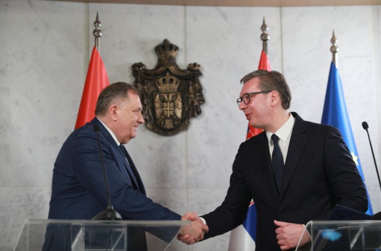 Dodikova čestitka Vučiću: „Srećan rođendan, prijatelju“ FOTO