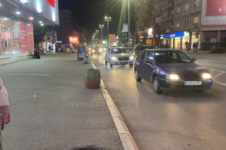 Manje administracije za vozače: BiH uvodi “treću tablicu” i mijenja pravila za vozačke dozvole