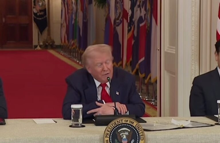 Tramp otkrio kako je počeo napad na Iran, pa „pecnuo“ saveznike: „Zašto mi niste rekli za Perl Harbor?“