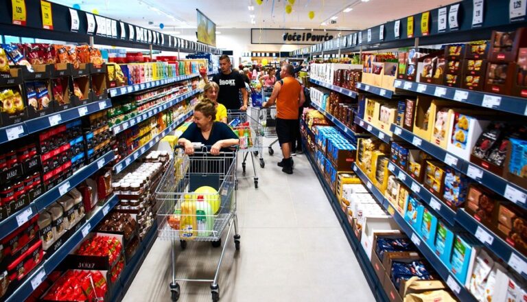 Od sutra kontrole u Srpskoj: Trgovci koji ne ograniče maržu plaćaju visoke kazne