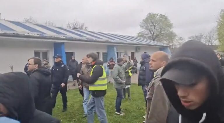 Potpuni haos na izborima u Kuli: Građani se organizovali i uzvratili pristalicama SNS-a