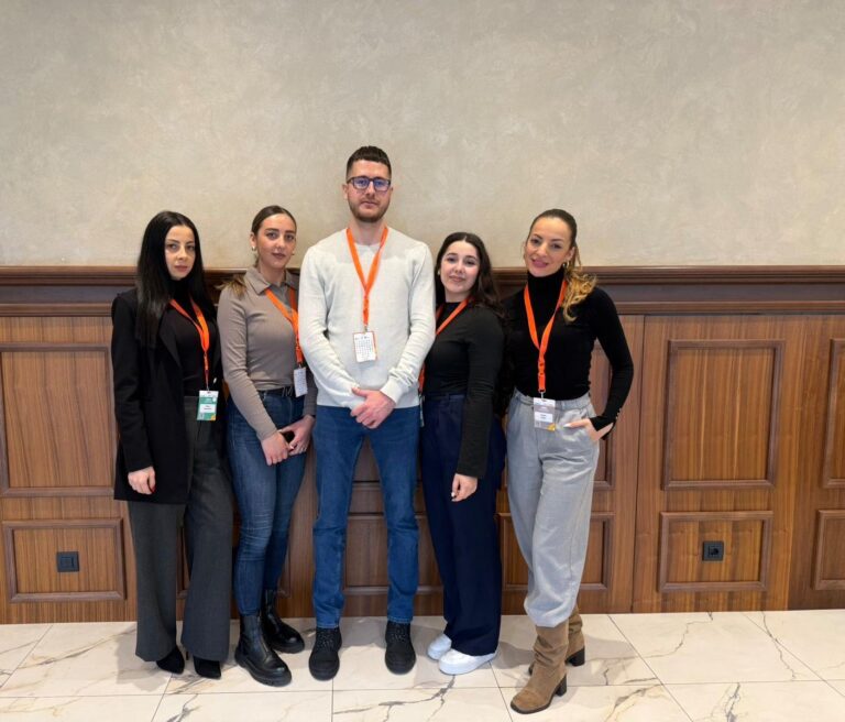 Omladinska banka Lopare spremna za nove projekte