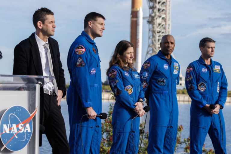 Italijanski astronauti idu u svemirsku šetnju po Mjesecu