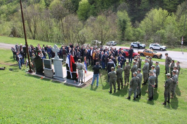 U selu Potraš obilježena godišnjica bitke na Banj brdu FOTO