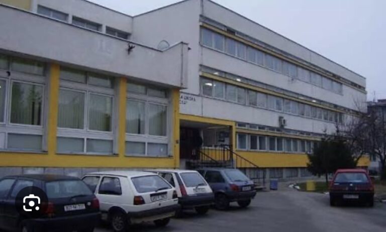 Dojava o bombi i u Elektrotehničkoj školi u Banjaluci