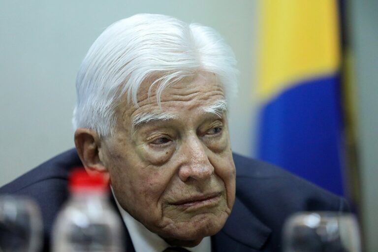 Preminuo Kristijan Švarc-Šiling, bivši visoki predstavnik u BiH