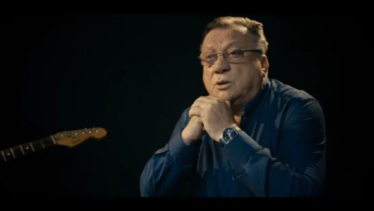 „Svanuo dan“: Posthumno objavljen duet Halida Bešlića i Amira Jesenkovića (VIDEO)